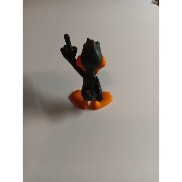 Funko DAFFY DUCK Mystery Minis Vinyl Figure - Picture 3 of 5